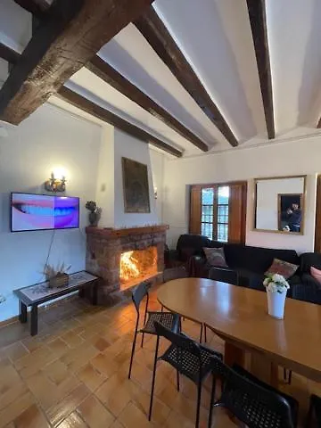 Casa rural La Muntanya alojamiento rural turistico vacacional Tortosa España